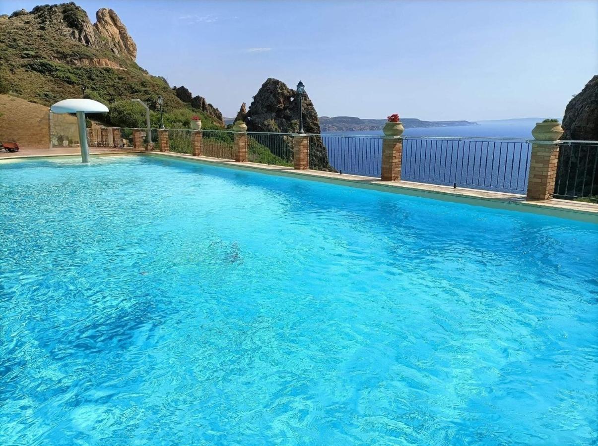 Willa L'Estasi Tanca Piras A Bordo Piscina Con Vista Mare Nebida Zewnętrze zdjęcie