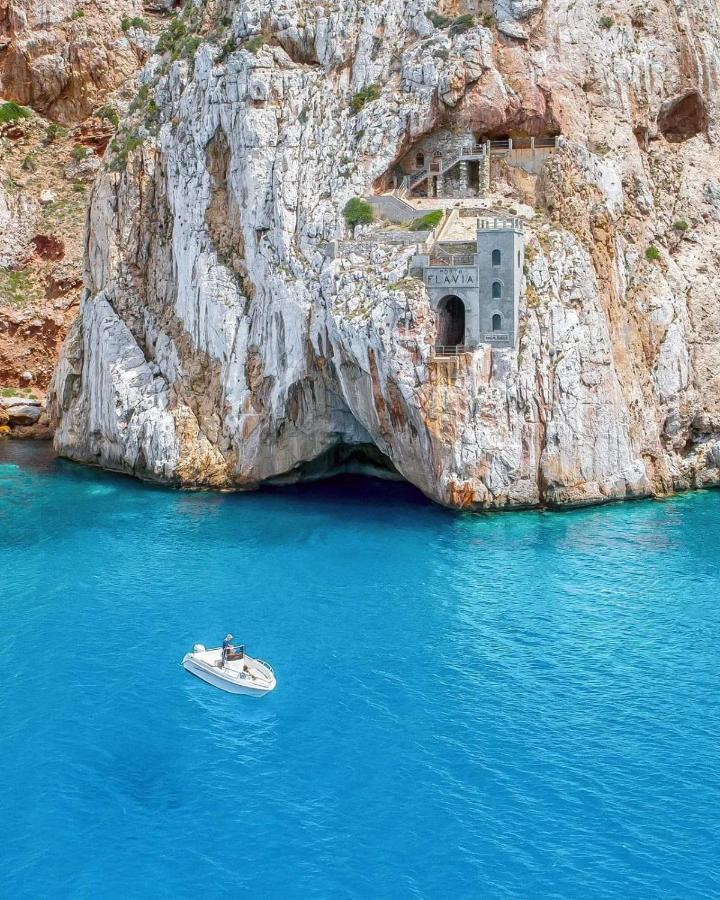 Willa L'Estasi Tanca Piras A Bordo Piscina Con Vista Mare Nebida Zewnętrze zdjęcie